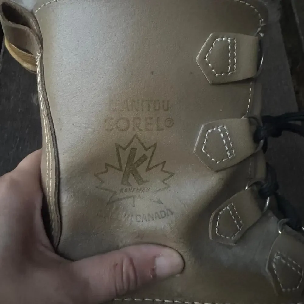 Sorel cozy vintage